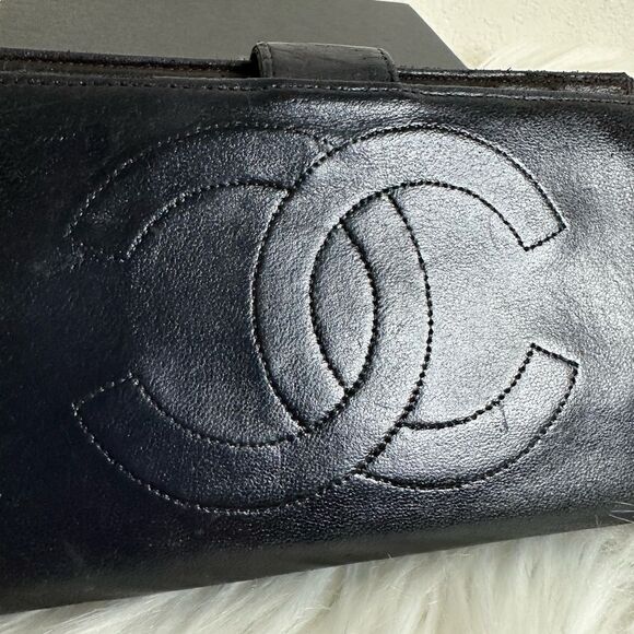 💯Authentic Chanel Long Wallet 🍀 - Picture 7 of 17